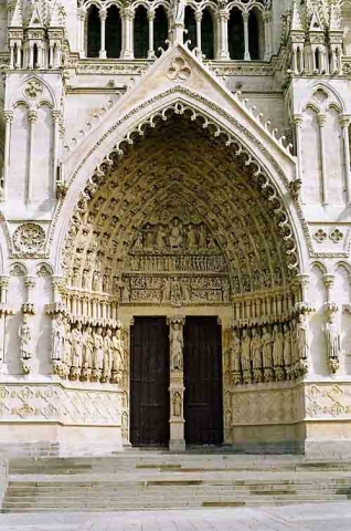 amiens france gothic archit