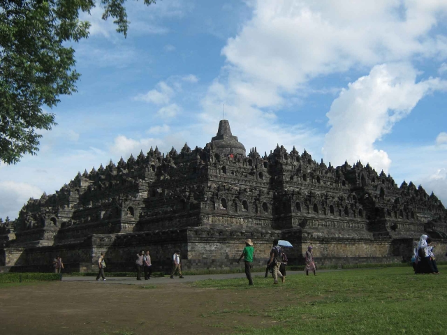 borobudur lr